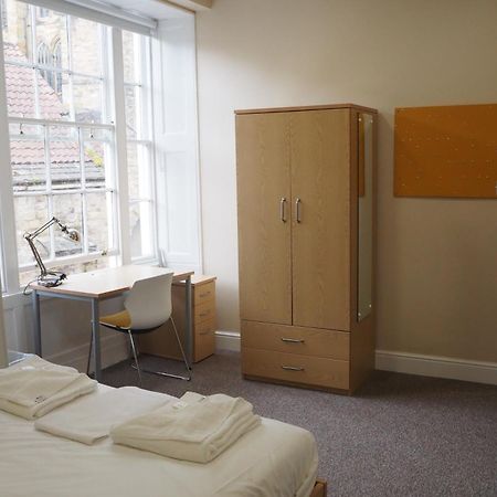 St Chad'S College Bed & Breakfast Дърам Екстериор снимка