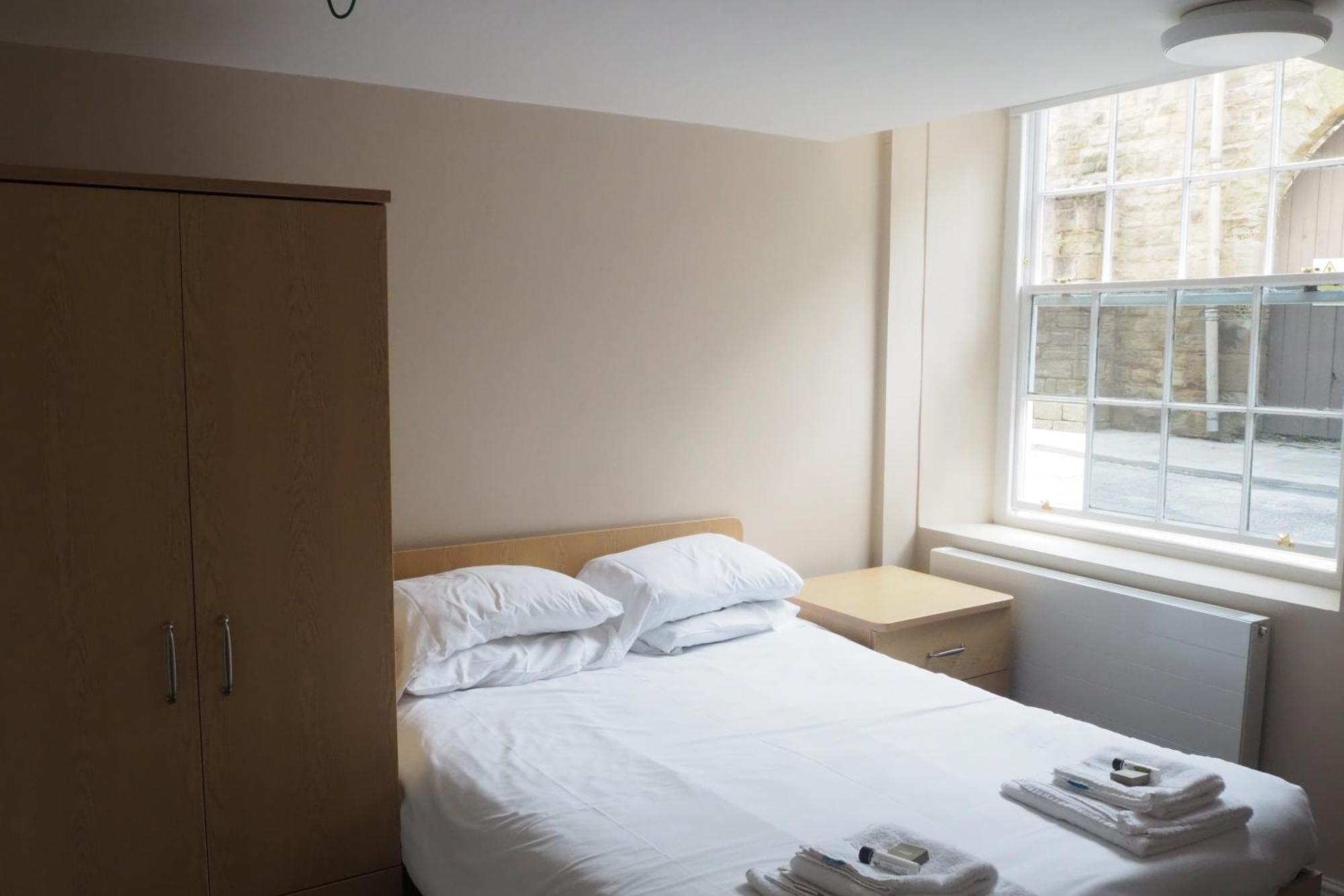 St Chad'S College Bed & Breakfast Дърам Екстериор снимка